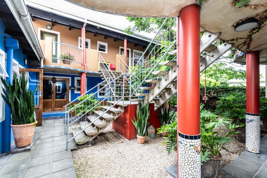 9 Bedroom Property for Sale in Nahoon Eastern Cape